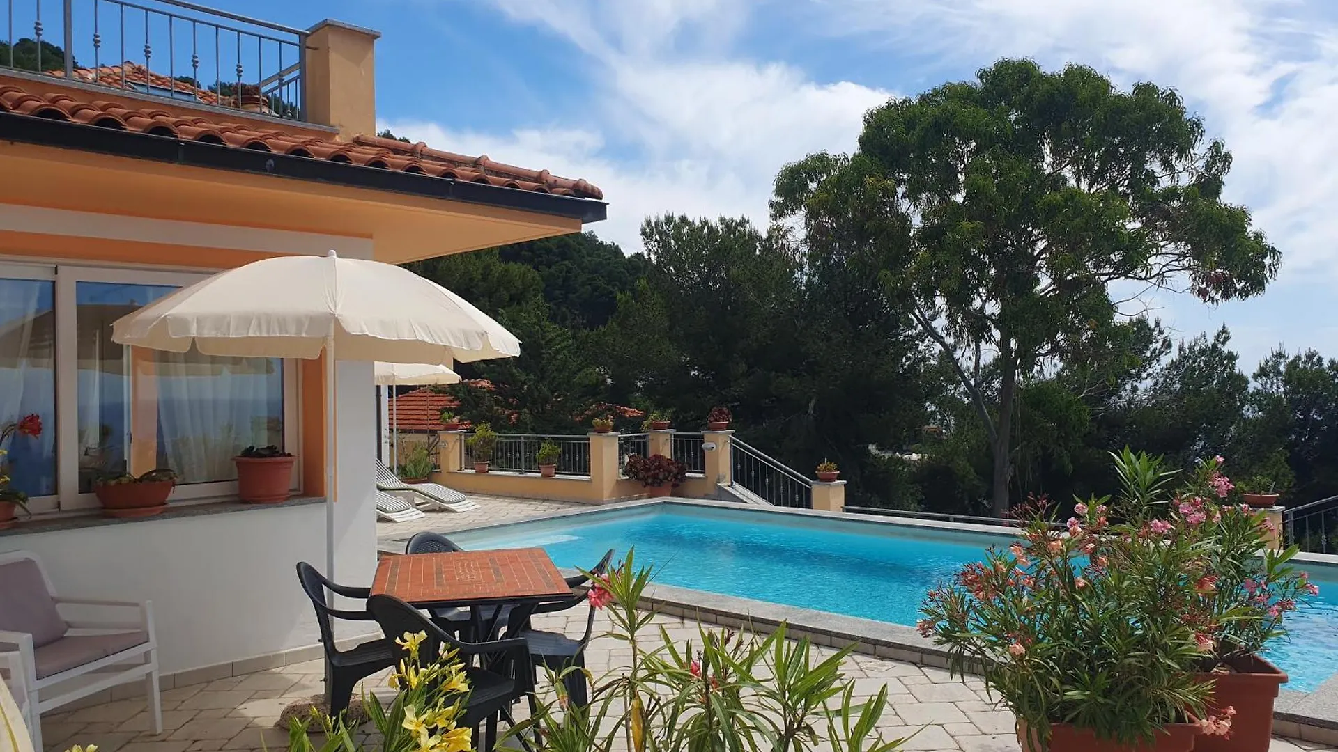 Holiday home Sunshine Home 2 Andora